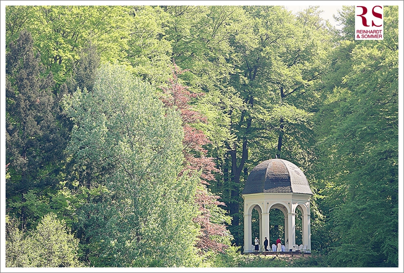 Trauung im Apollotempel bei einer Hochzeit auf Schloss Boitzenburg