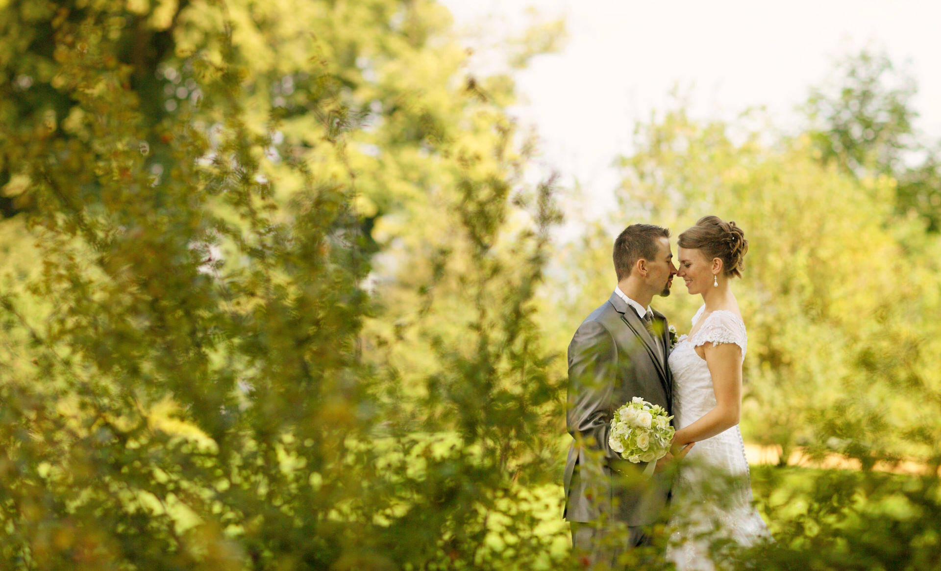 Traumhochzeit im Schlosspark Babelsberg mit Finale am Flughafen Tegel