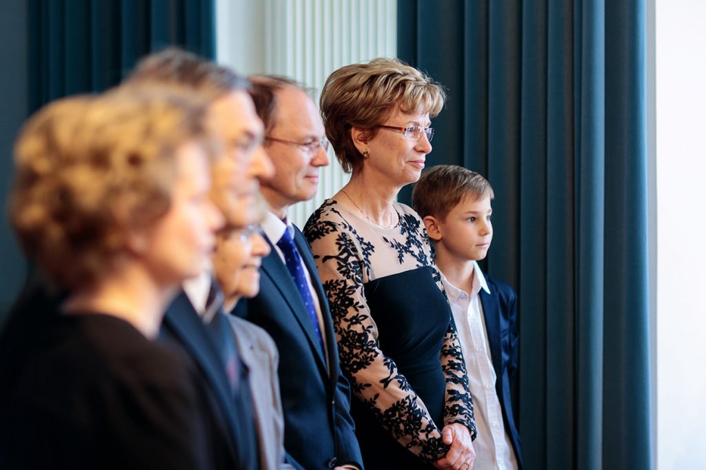 Die Gäste während der Trauung im Rathaus Potsdam