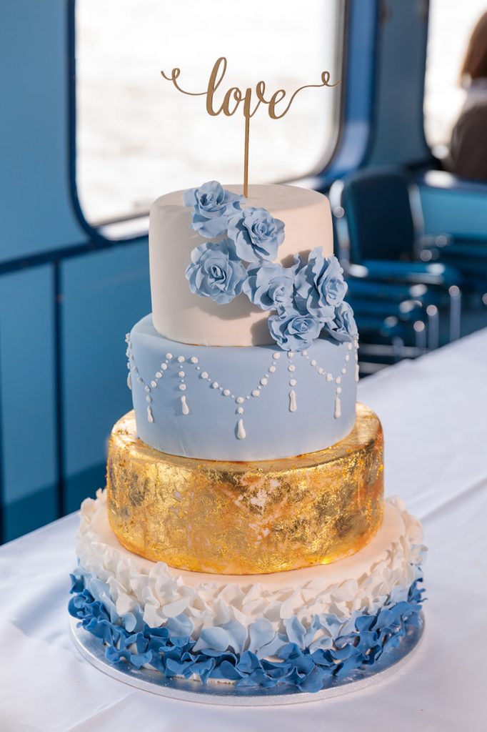 Die Hochzeitstorte des Brautpaares von der Patisserie Brahmstädts
