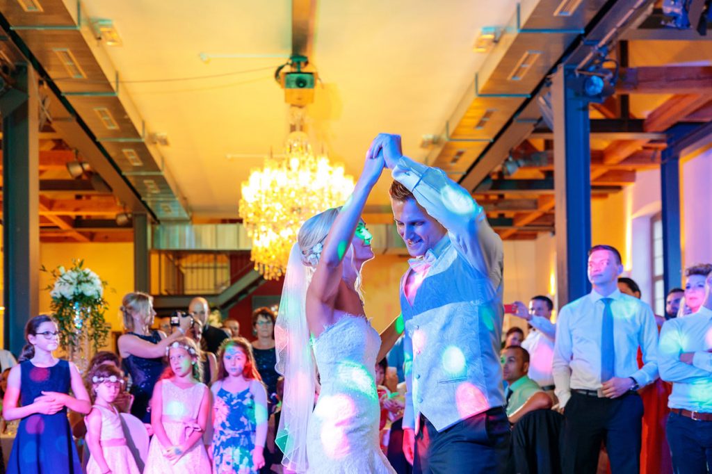 Der Hochzeitstanz des Brautpaares