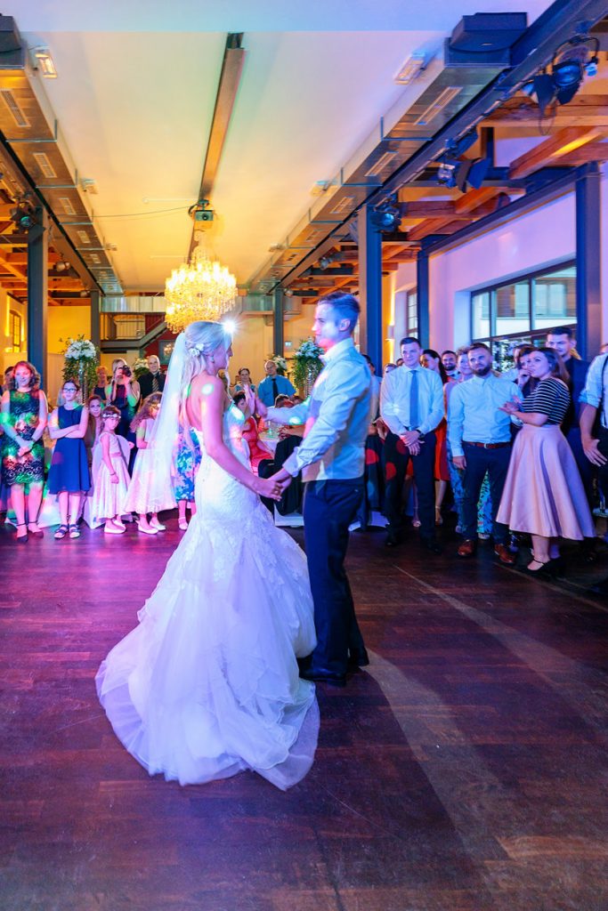 Der Hochzeitstanz des Brautpaares