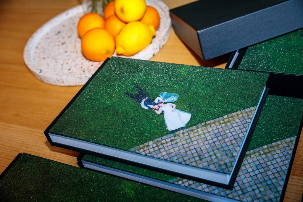 Ein Hochzeitsalbum soll für wunderschöne Erinnerungen sorgen