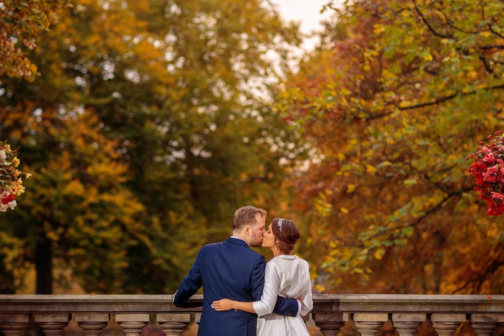 Brautpaar und Potsdam erstrahlen im Herbst