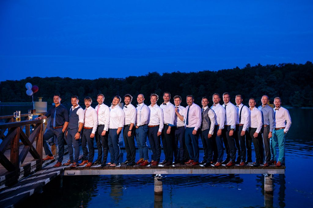 Team Bräutigam am Abend am Steg vom Café Wildau Werbellinsee