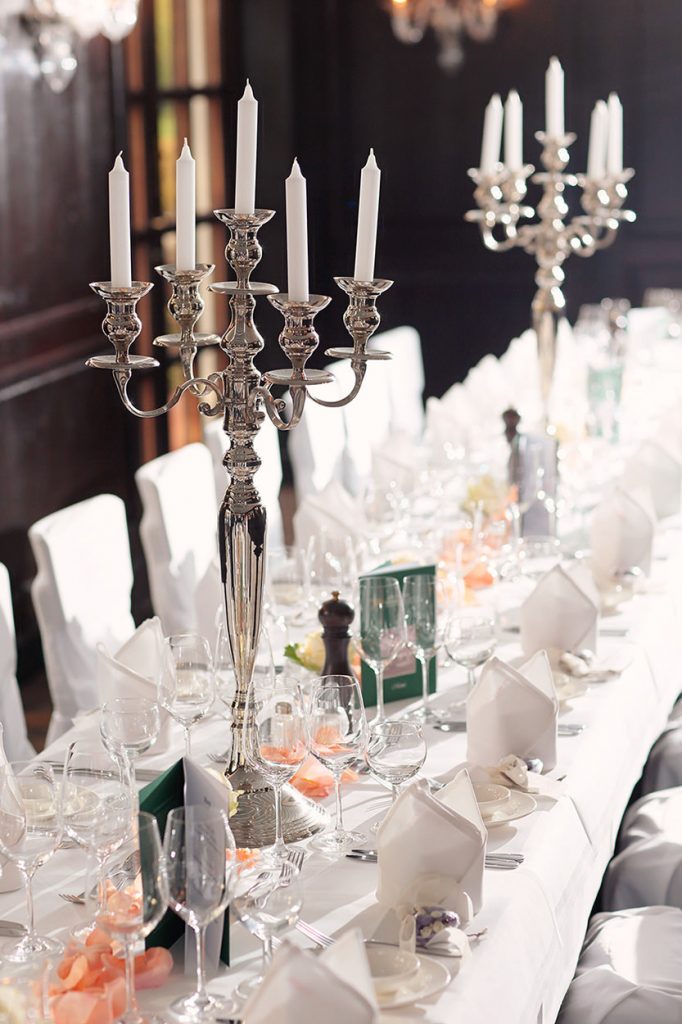 Festliche Tafel im Schloss Glienicke