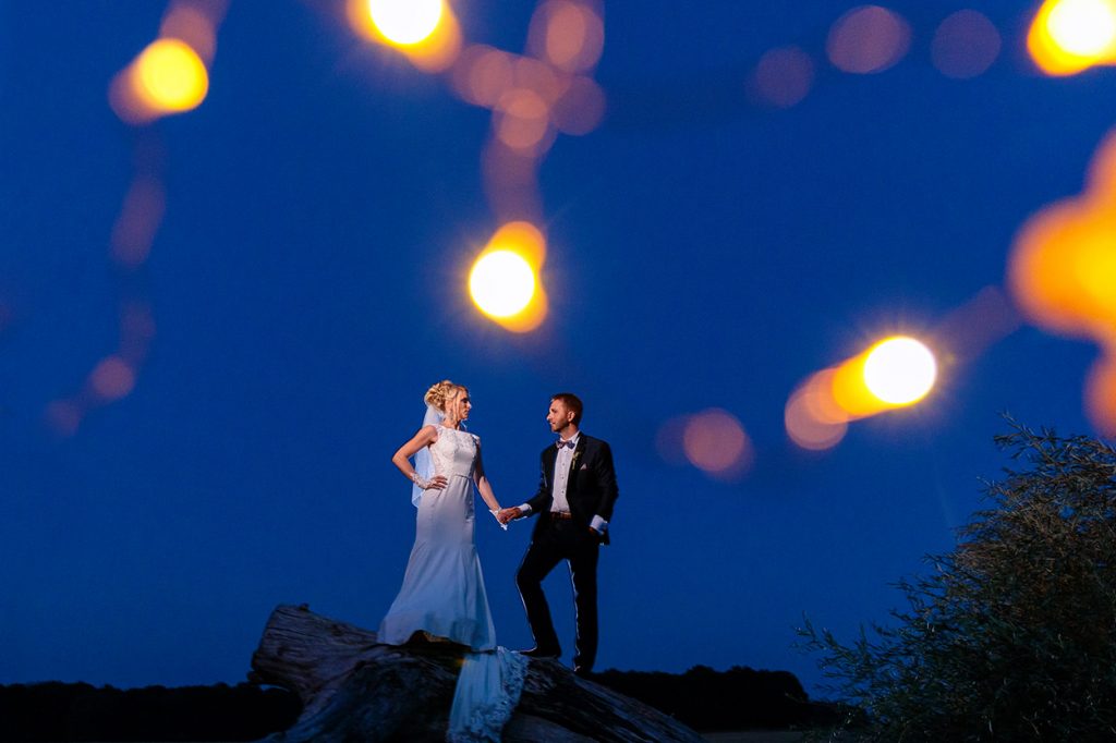 Hochzeitsfotos zur Blauen Stunde in Sachsen