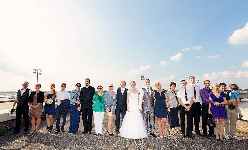 Gruppenfoto auf dem Dach des Flughafens Berlin Tegel