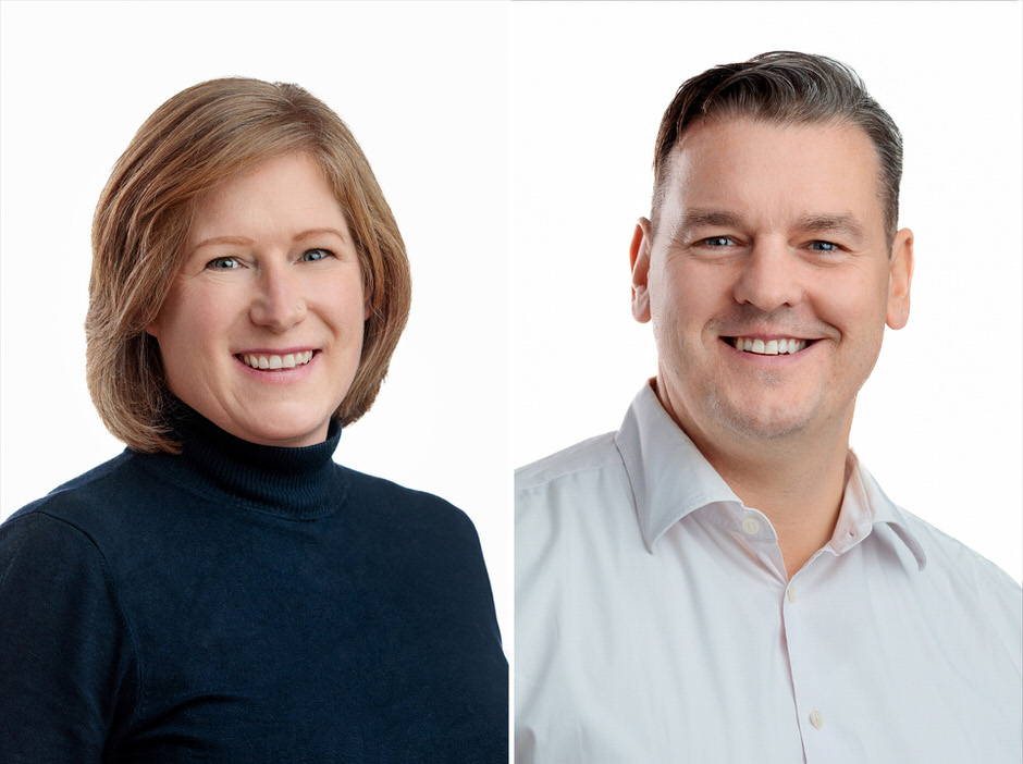 Mitarbeiter Headshots vor weißem Studiohintergrund